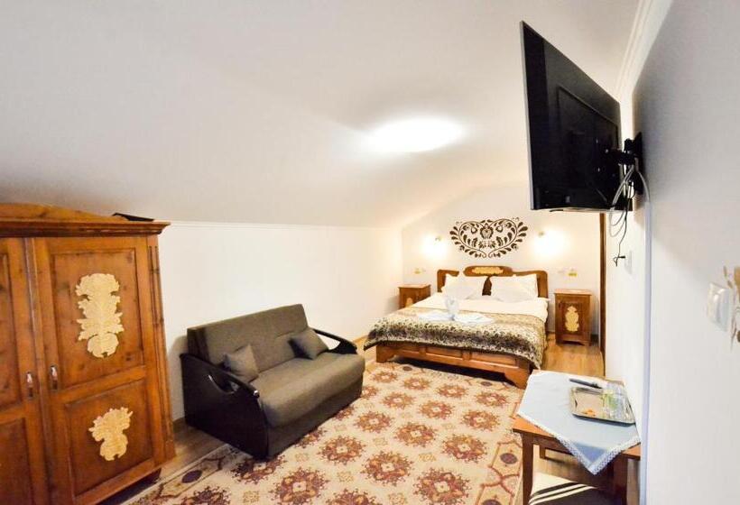 标准间, Gyongyver Panzio