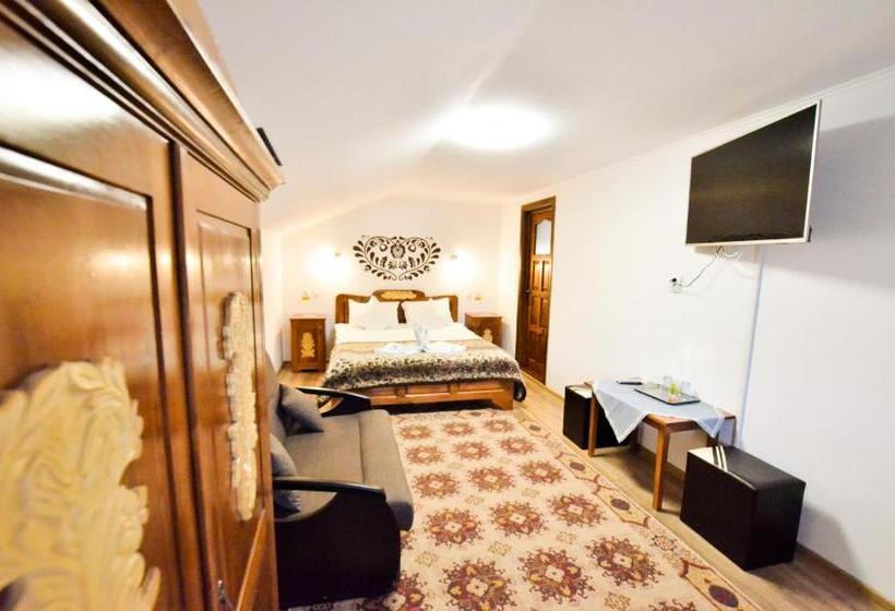 标准间, Gyongyver Panzio