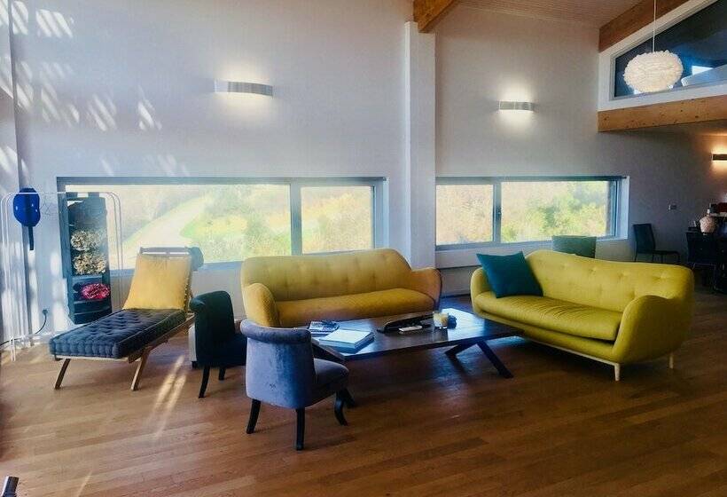 ویلای 5 خوابه, Villa Leccia Di Lorello