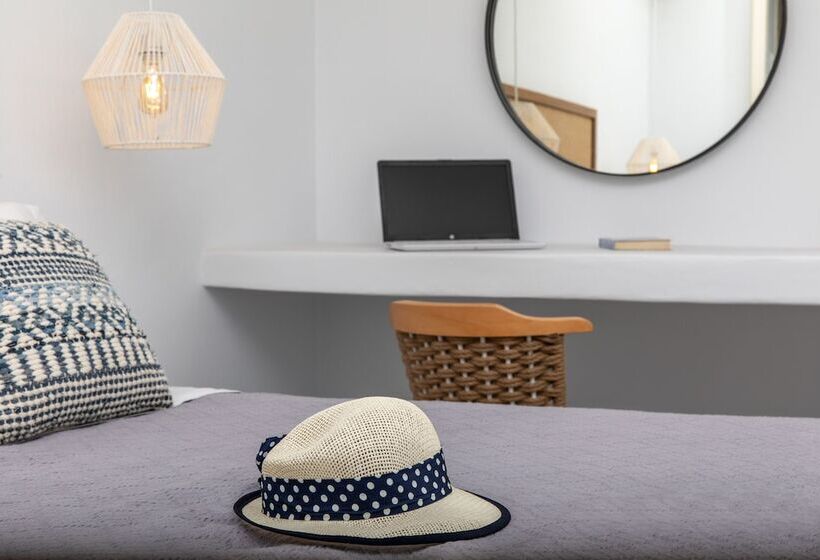 جناح مطلّ علي البحر, Mythology Naxos Villas & Suites