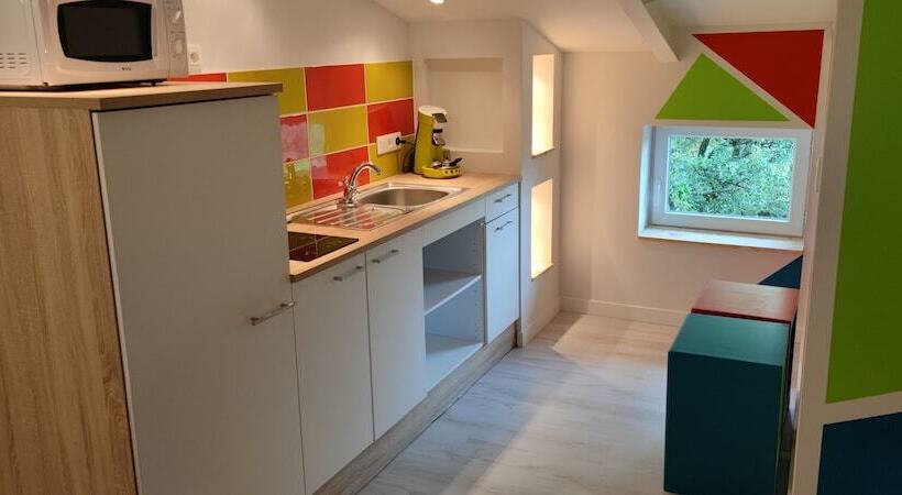 スタンダードルーム, Domaine Du Serre D Avene