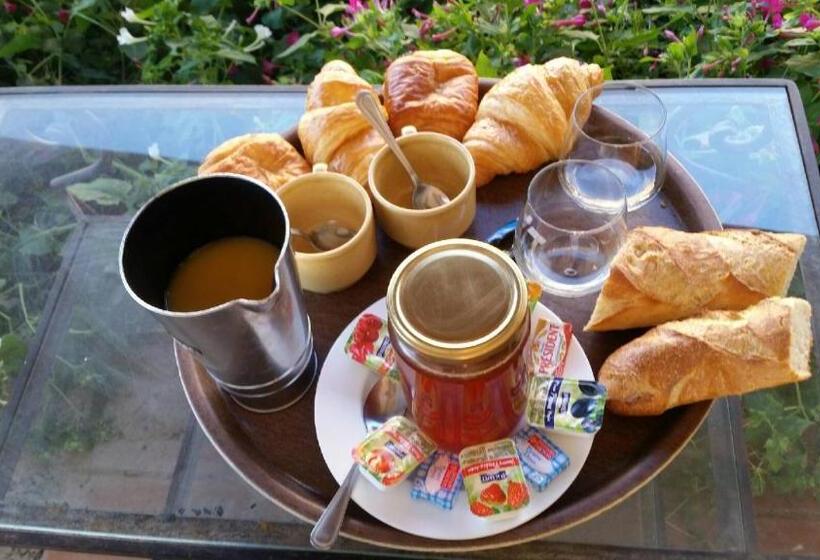 スタンダードルーム, Domaine Du Serre D Avene