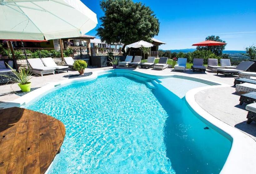 キングサイズベッドのスイートルーム, Domaine Du Serre D Avene