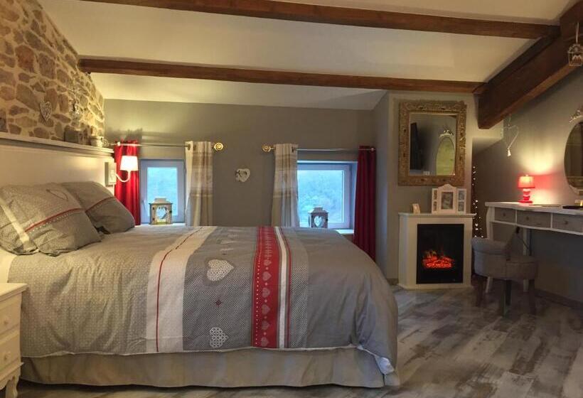 キングサイズベッドのスイートルーム, Domaine Du Serre D Avene