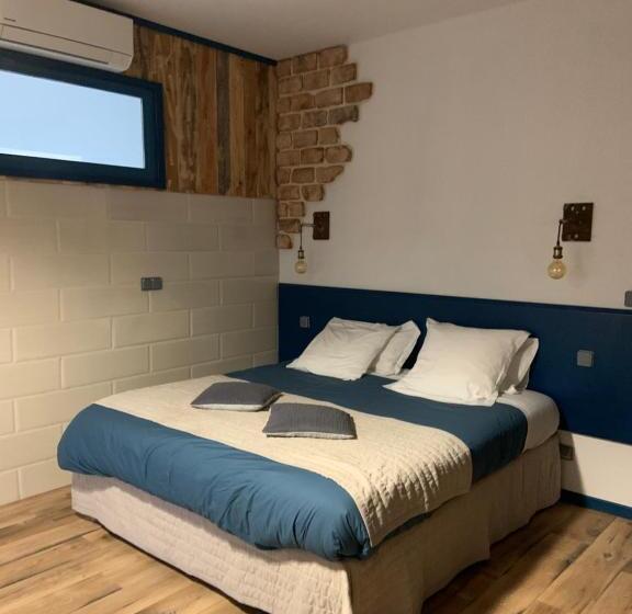 スタンダードスタジオ, Domaine Du Serre D Avene