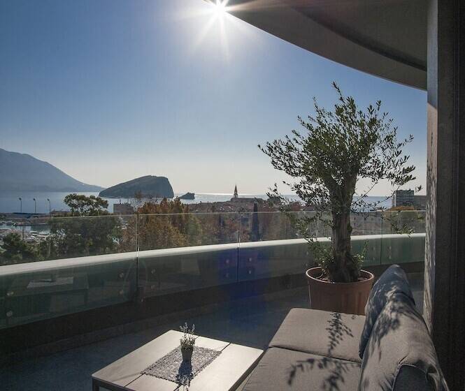 آپارتمان 1 خوابه با چشمانداز دریا, Royal Gardens Paradise