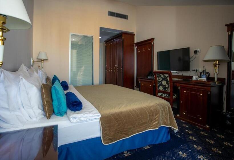 اتاق استاندارد, A Hoteli Grand&sky Hotel Tornik