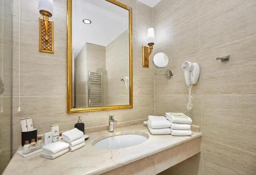 سوییت جونیور, A Hoteli   Grand&sky Hotel Tornik