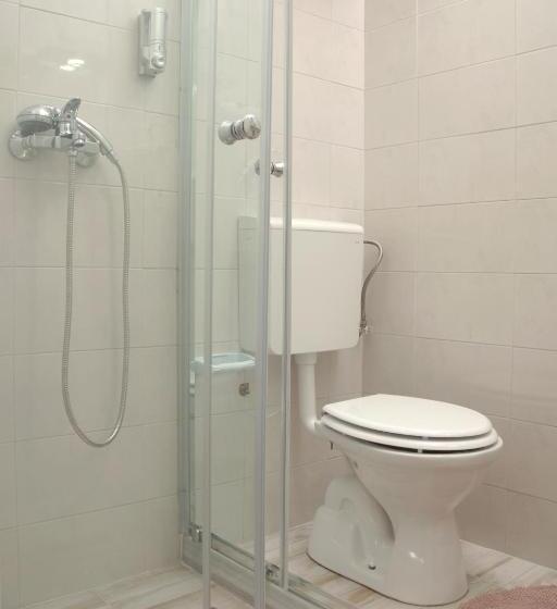 استودیوی استاندارد, Apartments Seyda