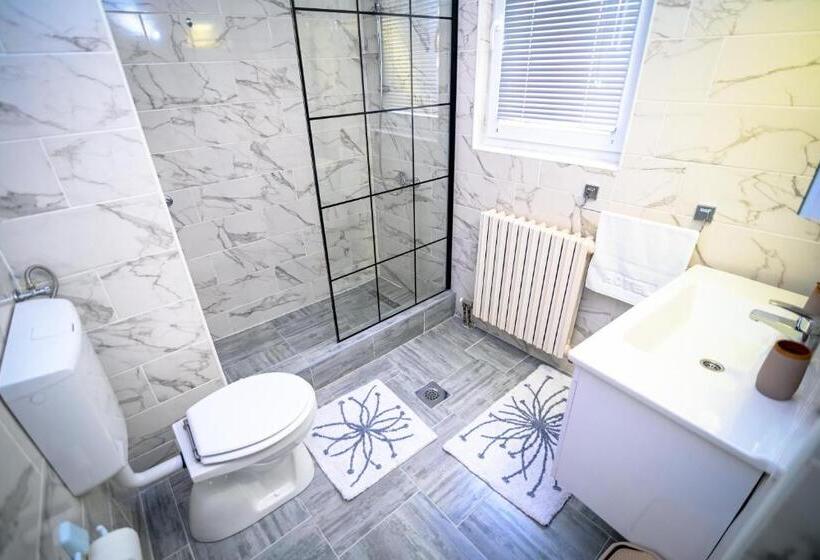 آپارتمان 2 خوابه, Apartments Seyda
