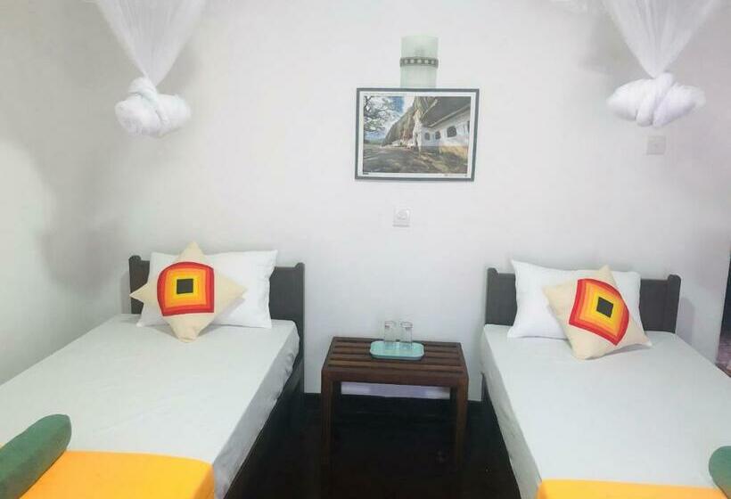 غرفة إقتصادية, Kanchan Beach Front Villa