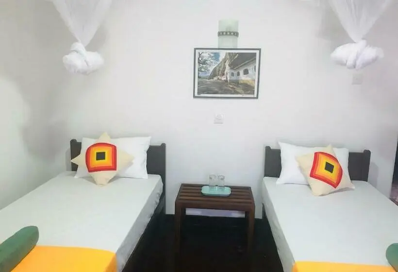 エコノミールーム, Kanchan Beach Front Villa