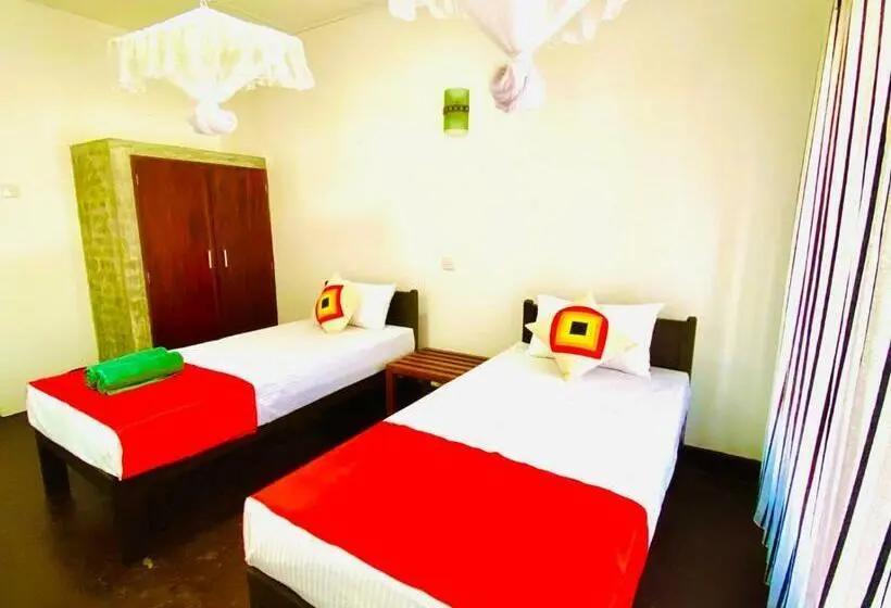 エコノミールーム, Kanchan Beach Front Villa