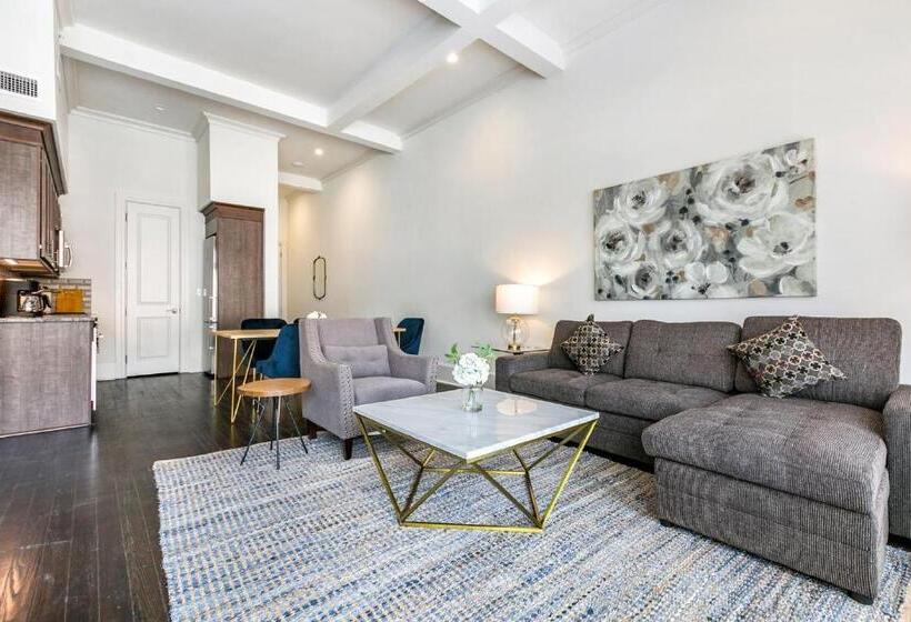 آپارتمان 2 خوابه, 1 And 2 Br Private Condos Steps Away From French Quarter