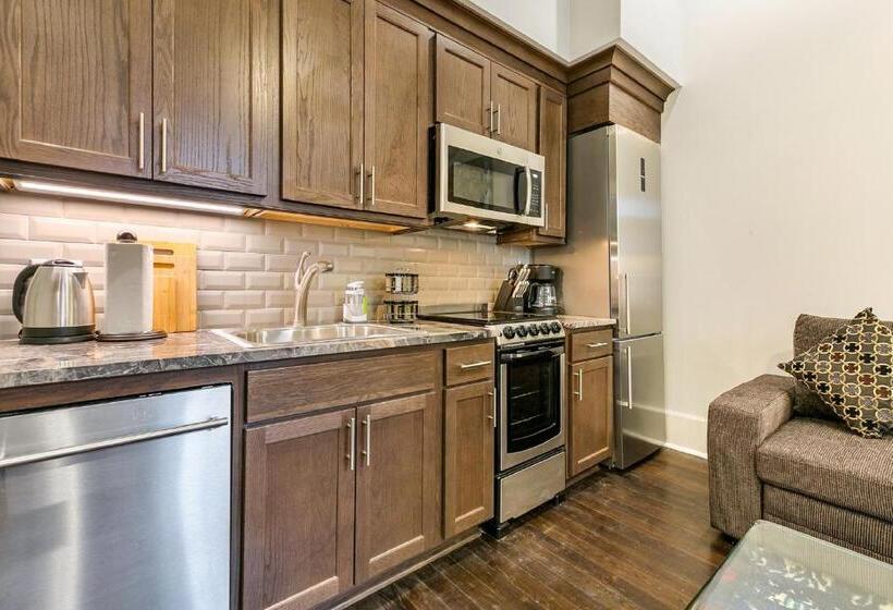 침실 1개 아파트, 1 And 2 Br Private Condos Steps Away From French Quarter