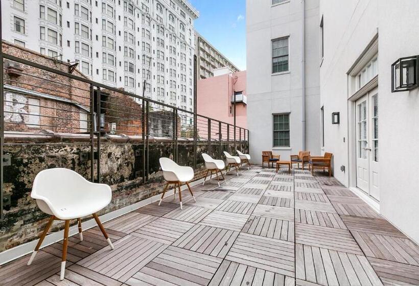 آپارتمان 2 خوابه, 1 And 2 Br Private Condos Steps Away From French Quarter