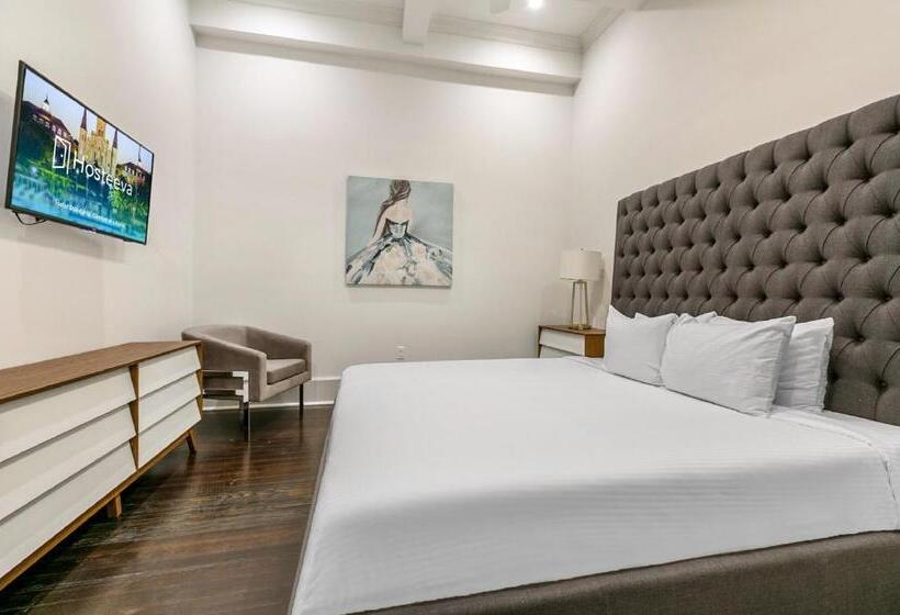 آپارتمان 2 خوابه, 1 And 2 Br Private Condos Steps Away From French Quarter