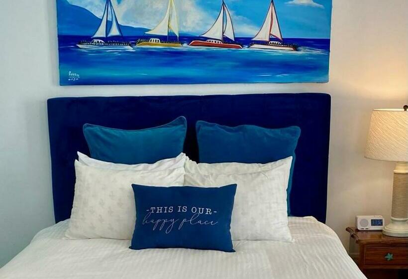 اتاق استاندارد با چشمانداز دریا, Blue Skies Beach Resort