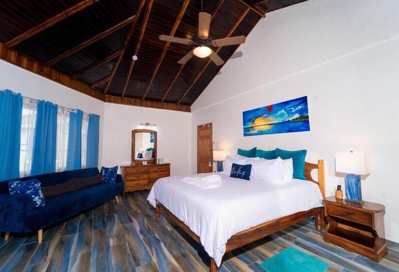 سوئیت با تخت بزرگ, Blue Skies Beach Resort