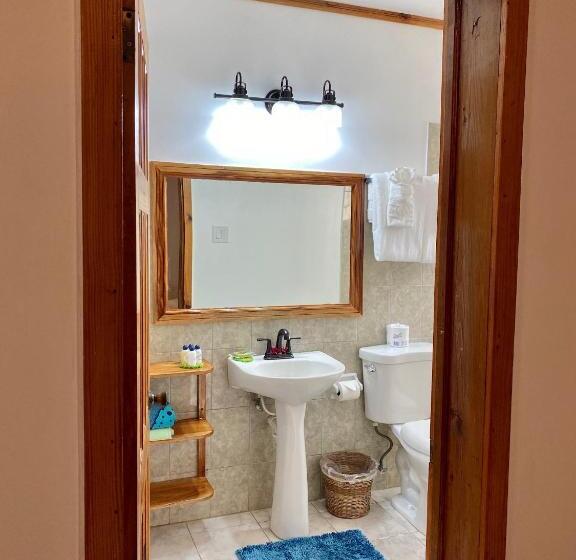 سوییت, Blue Skies Beach Resort