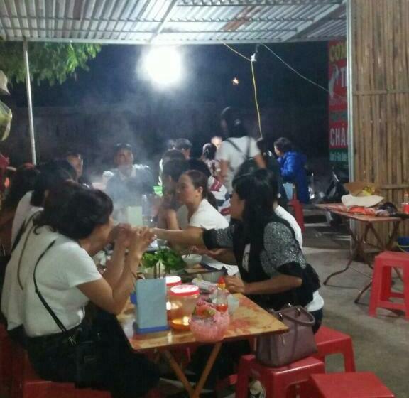 Standardrum Bergsutsikt, Khách Sạn Hà Phương