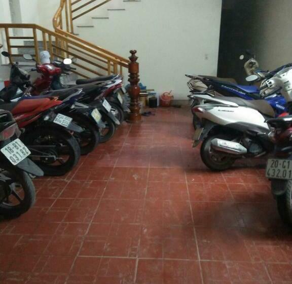 Deluxe Rum, Khách Sạn Hà Phương