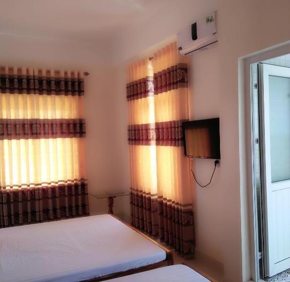 Standardrum Bergsutsikt, Khách Sạn Hà Phương