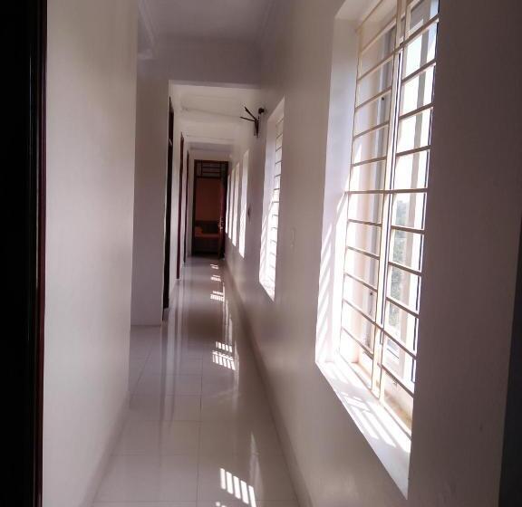 Standardrum Bergsutsikt, Khách Sạn Hà Phương