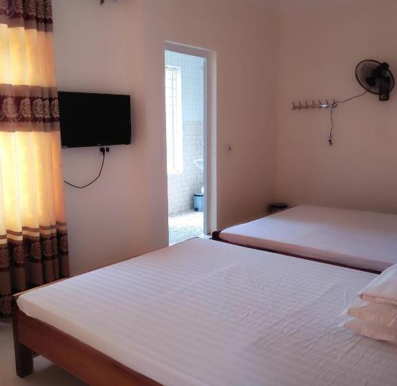 Standardrum Bergsutsikt, Khách Sạn Hà Phương