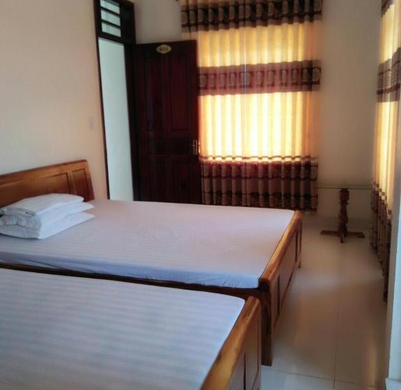 Standardrum Bergsutsikt, Khách Sạn Hà Phương