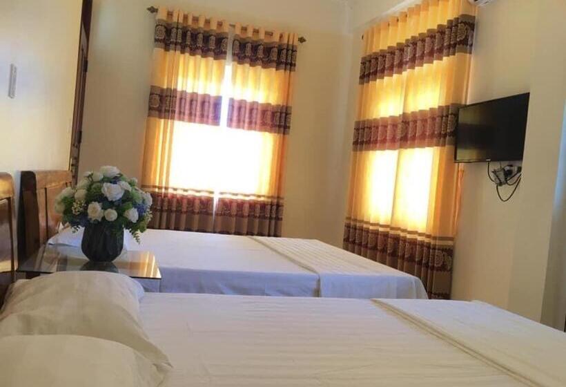 Standardrum Bergsutsikt, Khách Sạn Hà Phương