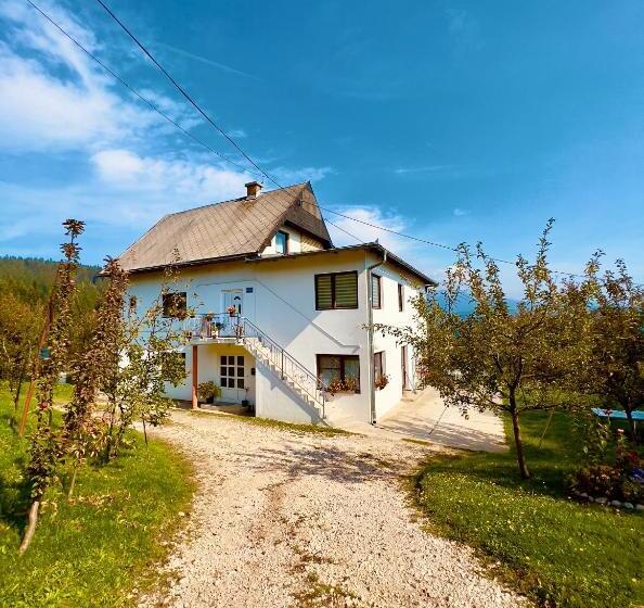 اتاق استاندارد سه نفره, Apartman Gm   Sobe