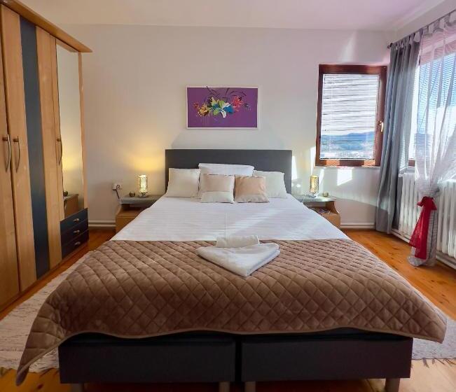 اتاق استاندارد سه نفره, Apartman Gm   Sobe