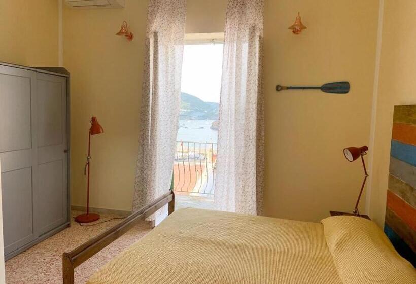 スタンダードルーム, Maridea   Camere Con Vista Al Porto