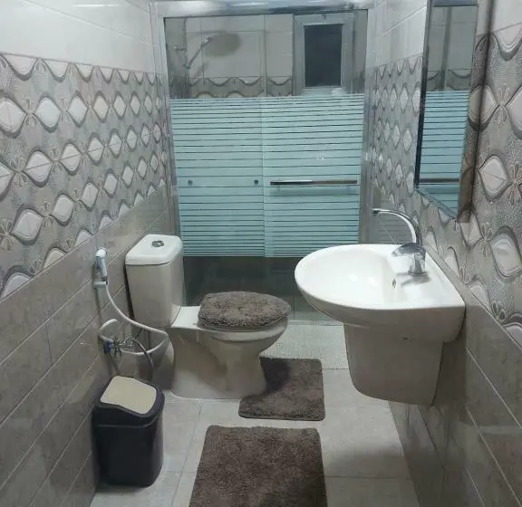 Economy Triple Room, The Old House