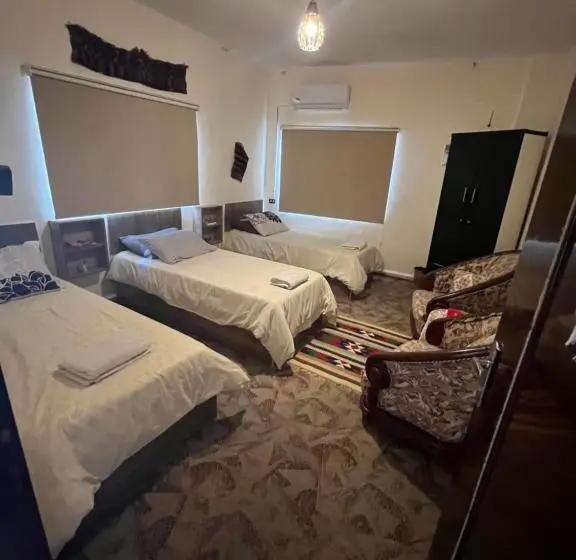 Economy Triple Room, The Old House