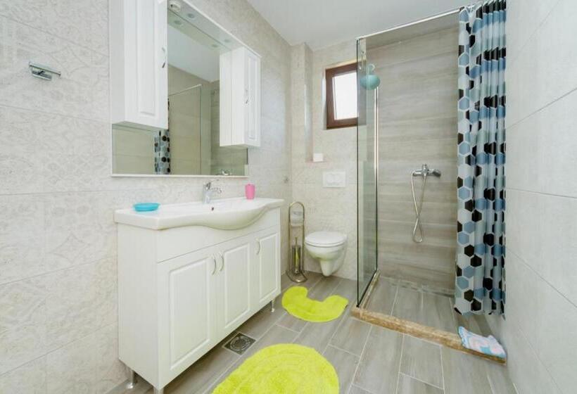 سوئیت 2 خوابه, Vila Fortuna