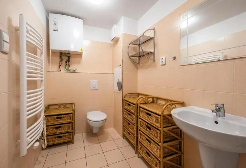 استودیوی استاندارد, Relax Park Třeboň I