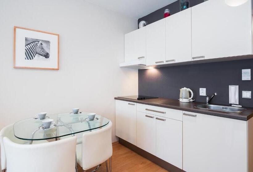 スタンダードスタジオ, Relax Park Třeboň I