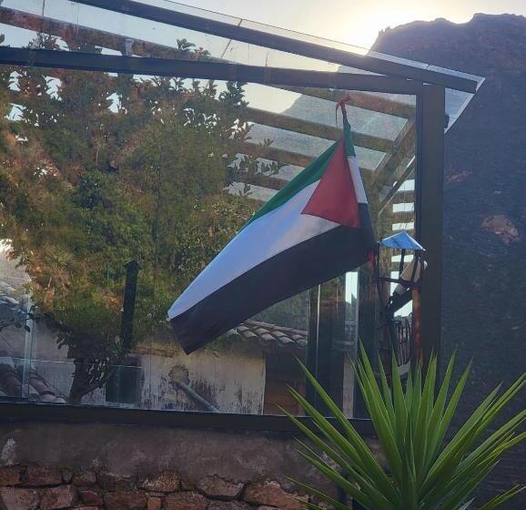 Standaardkamer met Uitzicht op de Bergen, Wolf Totem Steam Punk Guesthouse