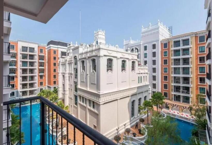 스탠다드 스튜디오, Espana Resort Pattaya