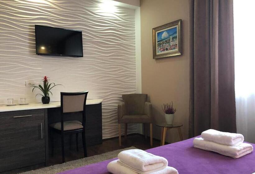 اتاق لوکس, Luxury Apartments 88