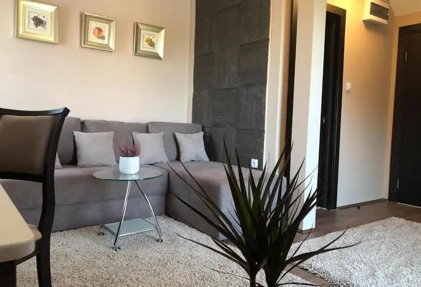 سوییت جونیور لوکس, Luxury Apartments 88