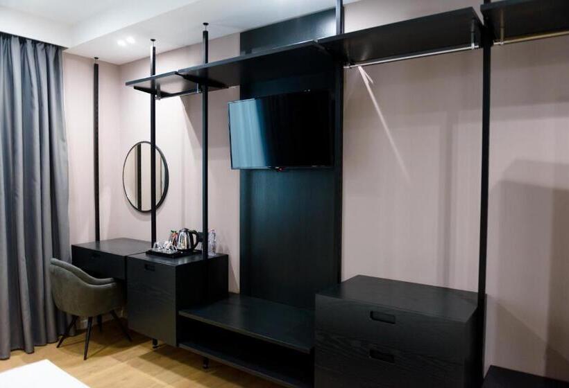 חדר סטנדרט, One