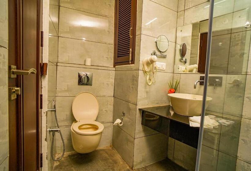 豪华房间, Merak Resort  Bhimtal