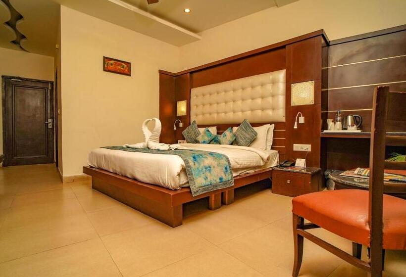 חדר דלוקס, Merak Resort  Bhimtal