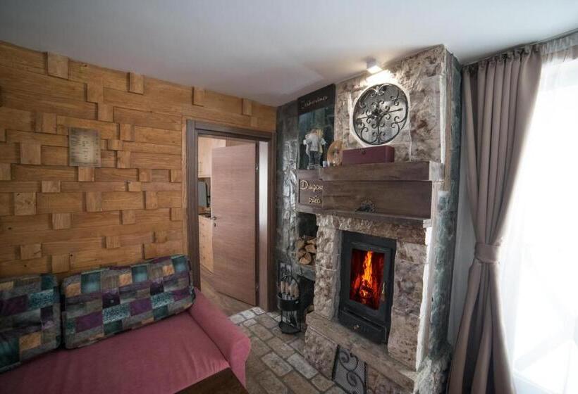 اتاق استاندارد, Drugarska Prica Lana