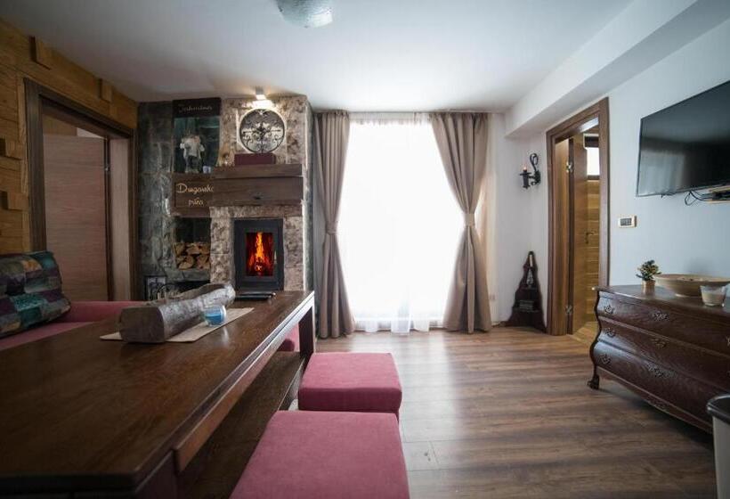 اتاق استاندارد, Drugarska Prica Lana