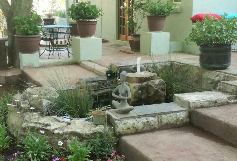 جناح, Gypsy Guest House Clarens