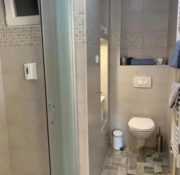 استودیو استاندارد با تخت کینگ, Post Apartmani A 1